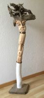 Skulptur soit fière d`être, aus Schwemmholz vom Rhein